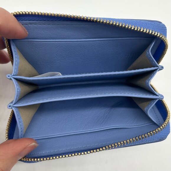 MCM Aren Della Robbia Blue Embossed Monogram Leather Card Case - Picture 11 of 12